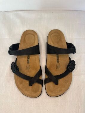 Cushionaire Black Strappy Leather Slide Sandals